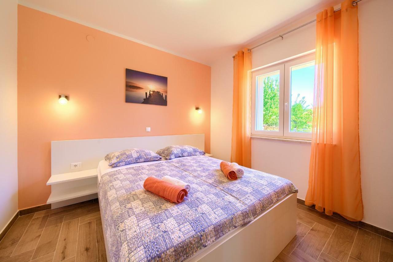 Stela Apartment Pinezici  Exterior photo